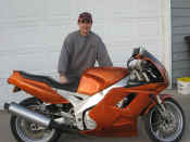 motorcycle-2009-2.jpg (51397 bytes)