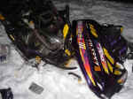snowmobile2a.jpg (89032 bytes)